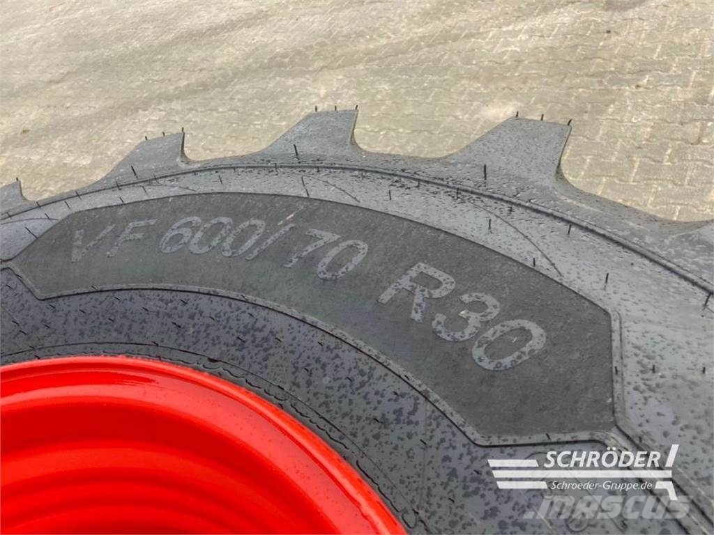 Michelin VF 600/70 R30 Dupli točkovi