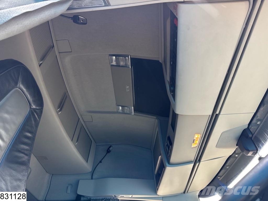 Volvo FH 500 6x2, EURO 6, ADR, PTO, Hydraulic, RHD Sattelzugmaschinen