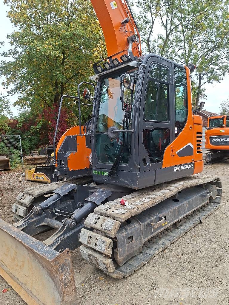 Develon Kettenbagger DX 140 LCR-7 Kāpurķēžu ekskavatori