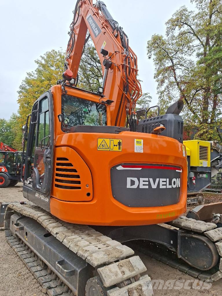 Develon Kettenbagger DX 140 LCR-7 Kāpurķēžu ekskavatori