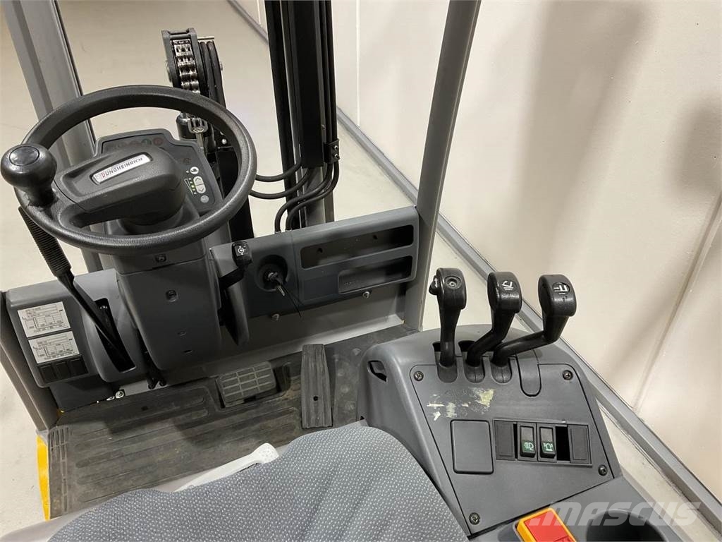Jungheinrich EFG 113 Electric forklifts
