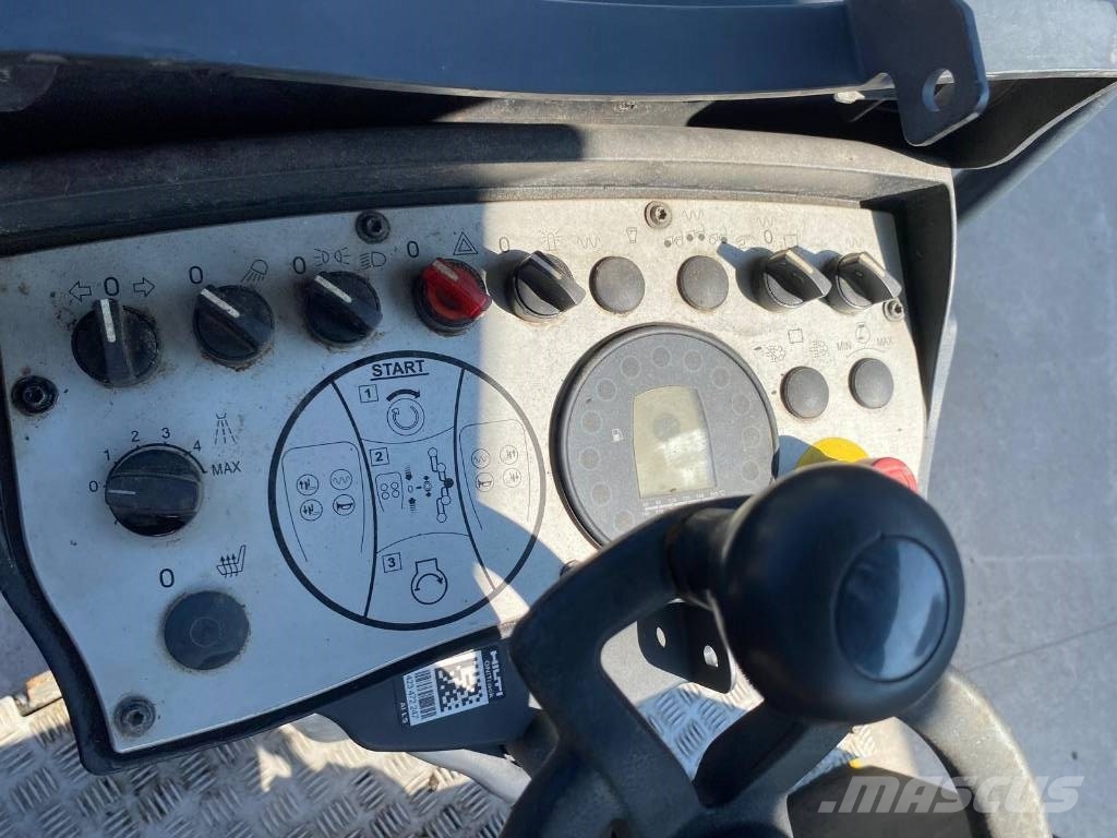 Bomag BW 138 AC-5 مداحل مزدوجة