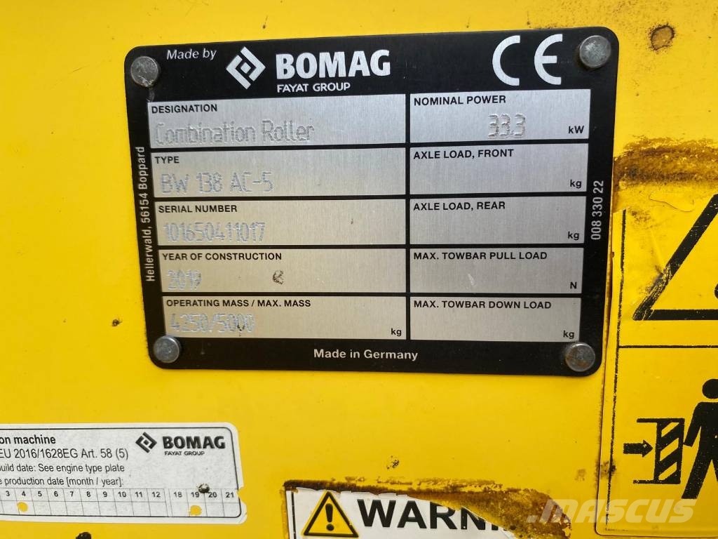 Bomag BW 138 AC-5 مداحل مزدوجة