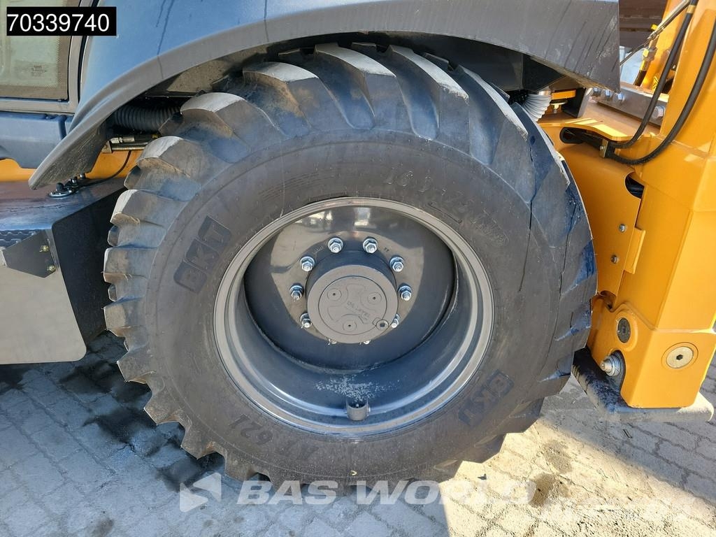 CASE 570SV 4WD - A/C - 4-1 Bucket - Telestick - HP Ekskavatori-iekrāvēji