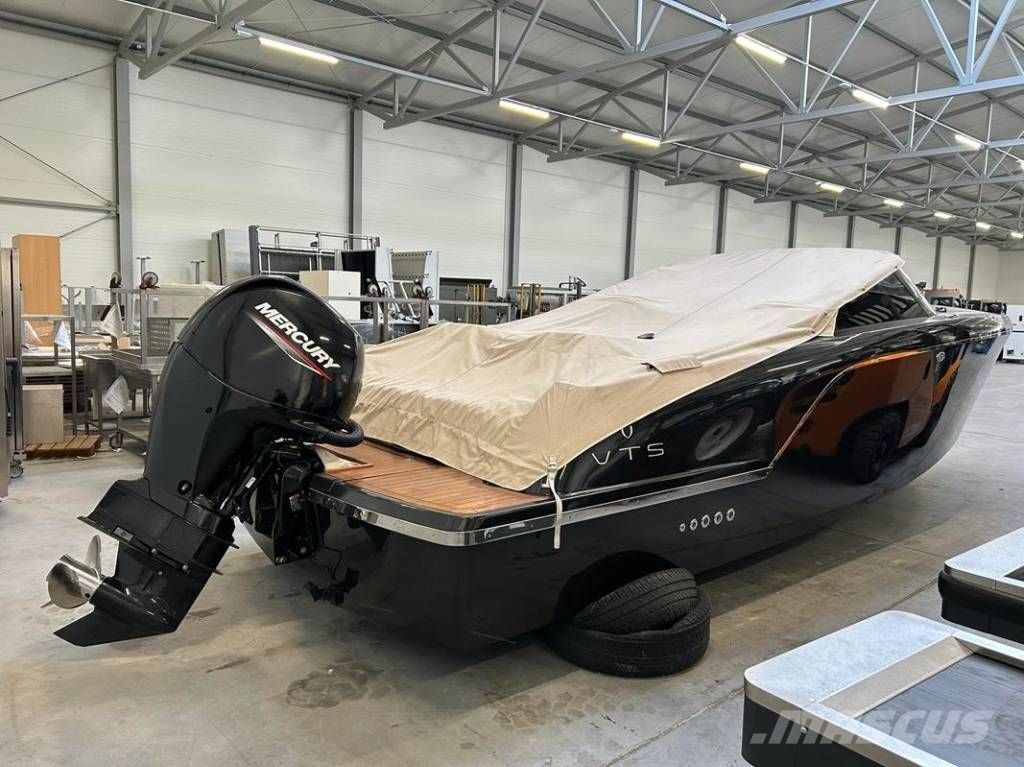 Łódź motorowa VTS FLYING SHARK 7.7 Doprava – ostatní
