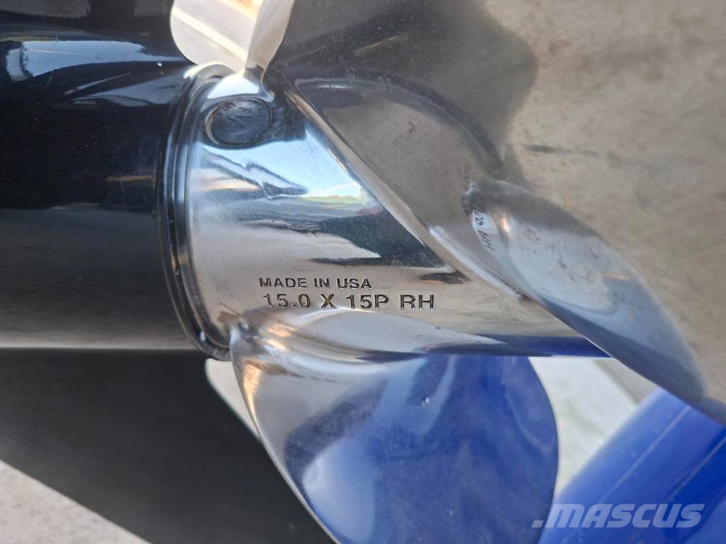 Łódź motorowa VTS FLYING SHARK 7.7 Transport Sonstige