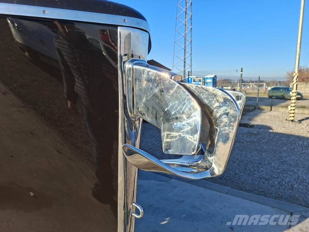Łódź motorowa VTS FLYING SHARK 7.7 Transport Sonstige