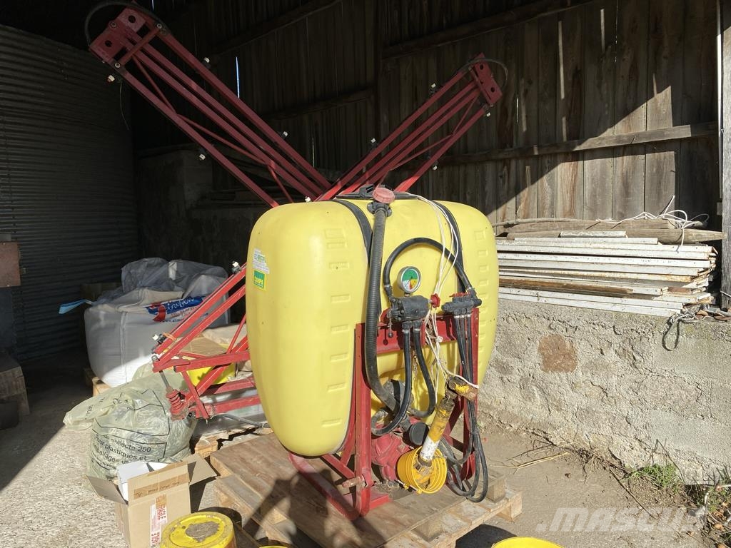 Hardi HH 10590 الرشاشات