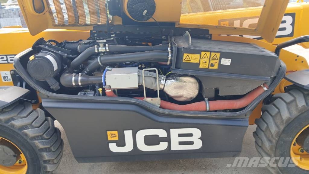 JCB 525-60 Teleskoplæssere