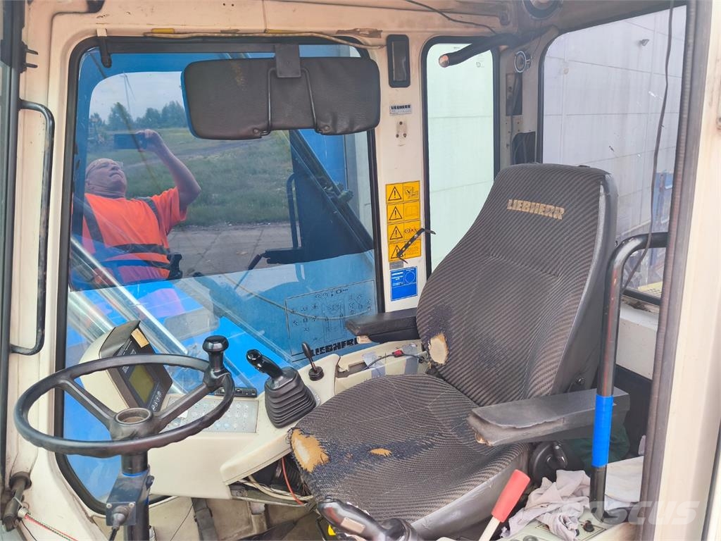 Liebherr A 914 LITRONIC 4X4 Maszyny budowlane - Inne