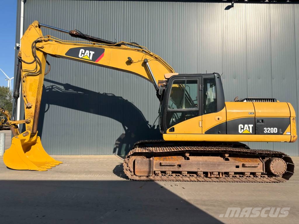 CAT 320D L Rupsgraafmachines