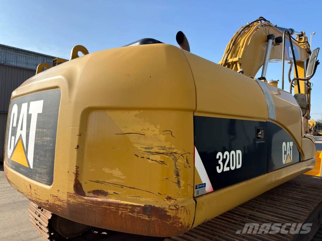 CAT 320D L Rupsgraafmachines