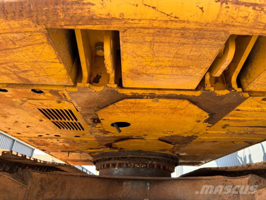 CAT 320D L Rupsgraafmachines