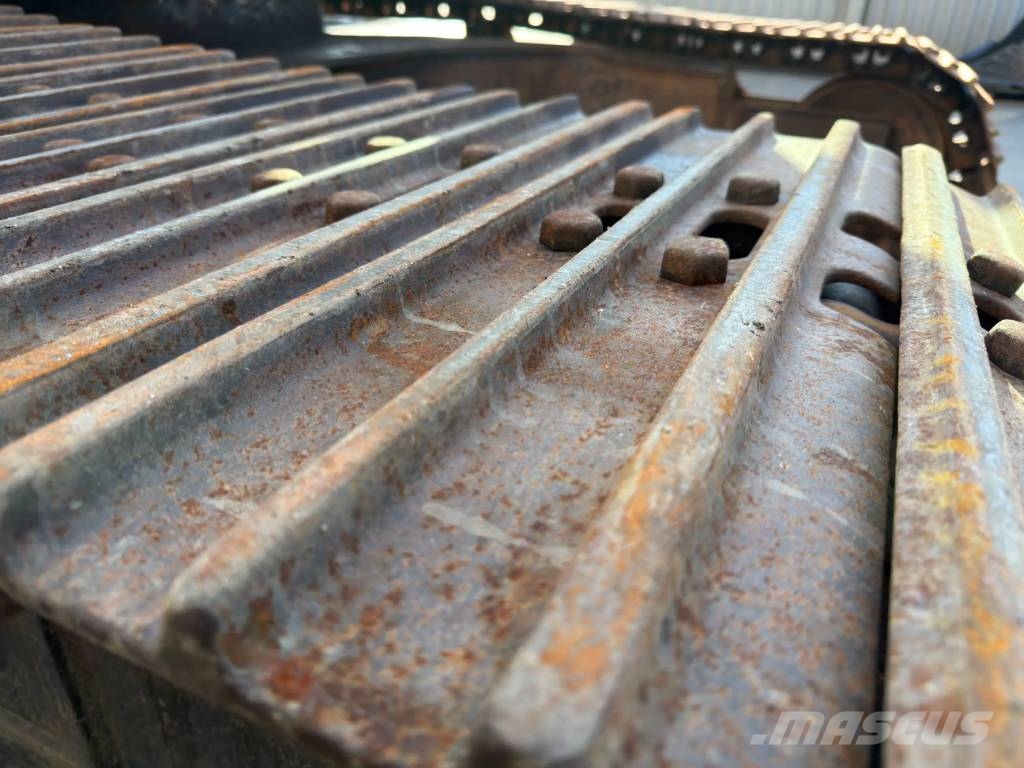 CAT 320D L Rupsgraafmachines