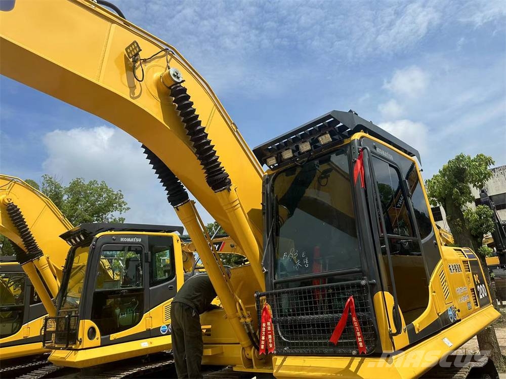 Komatsu PC 200-8 - 28th Anniversary Promotion Price Koparki gąsienicowe