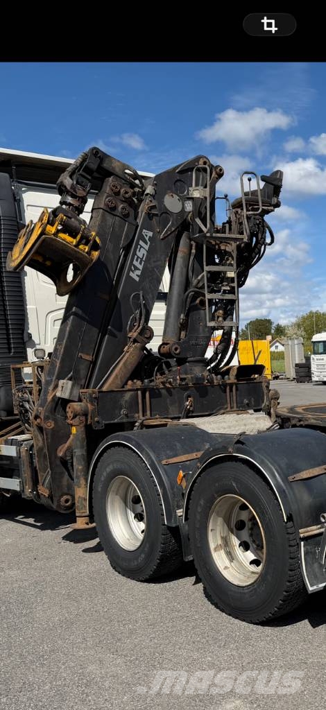Kesla 2117ZT Timber cranes