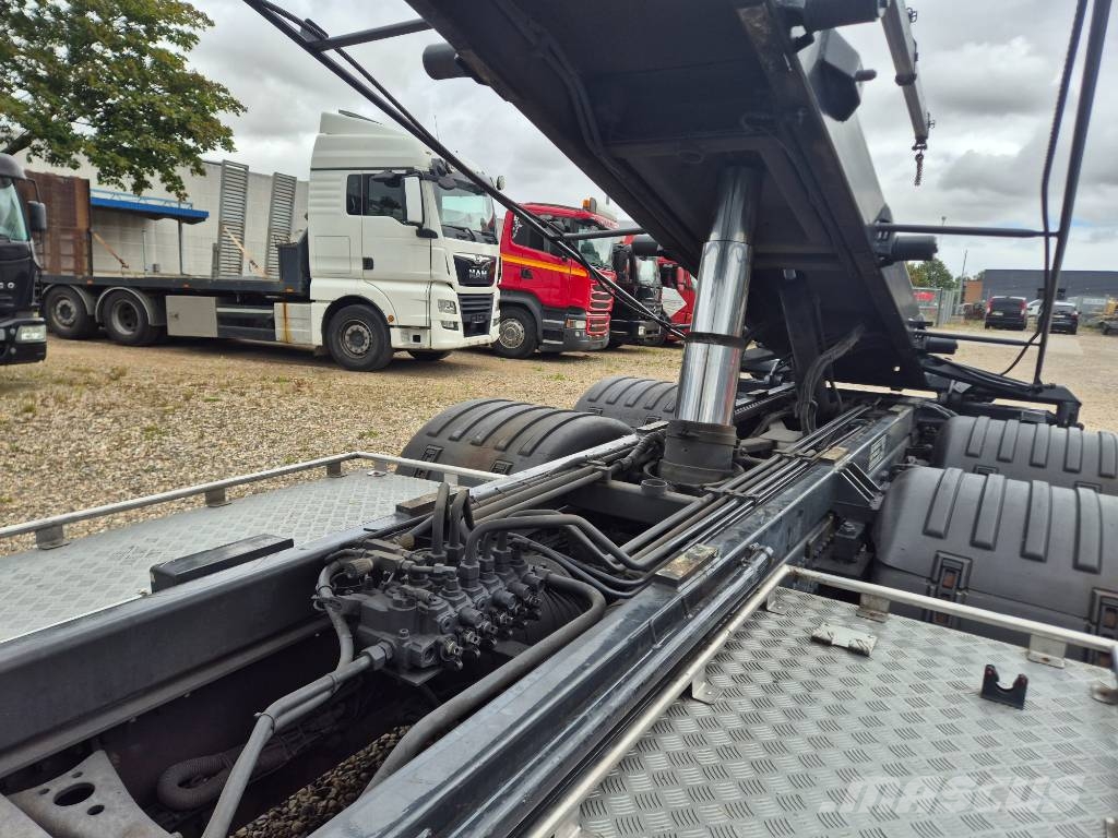 Scania P 410 6x2*4 //Hiab X-HIPRO 192 EP-4 // Wirehejs Smagās mašīnas ar celtni