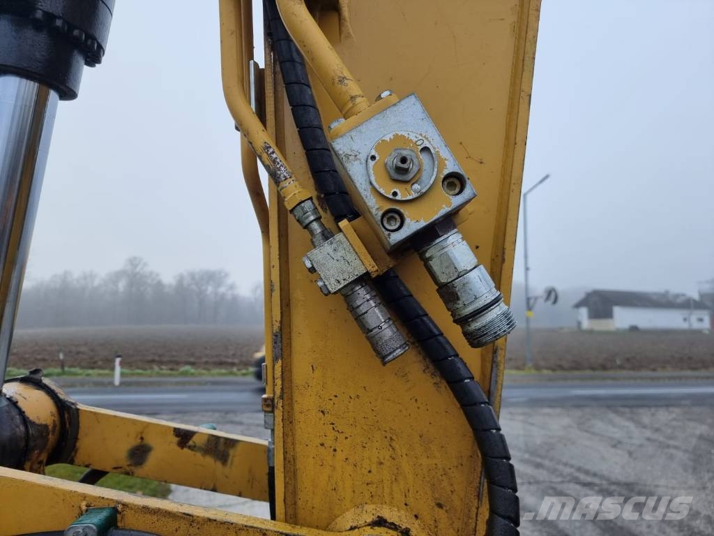 CAT 311 FLCR Rupsgraafmachines