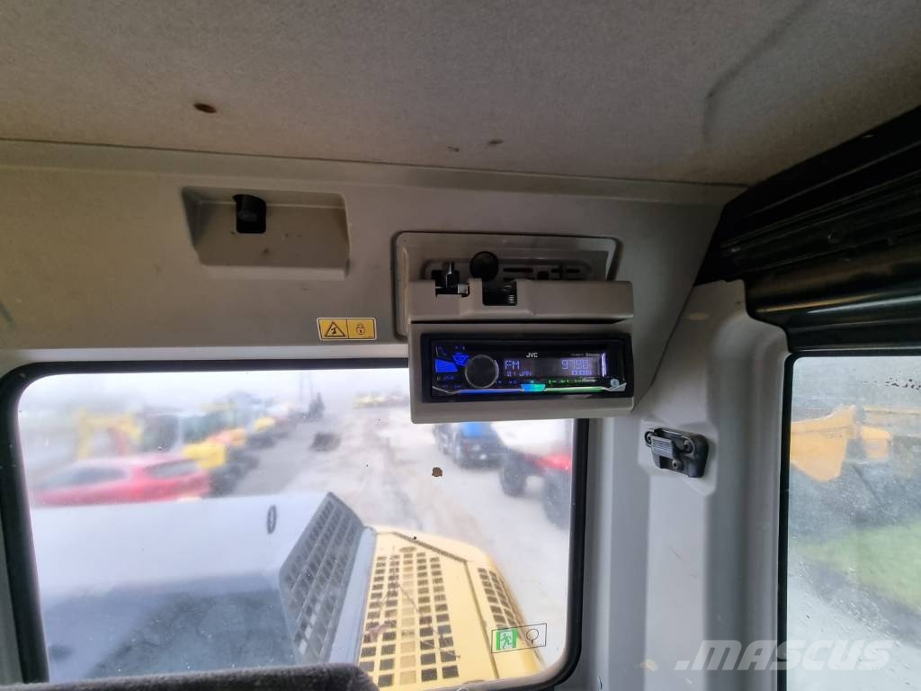 CAT 311 FLCR Rupsgraafmachines