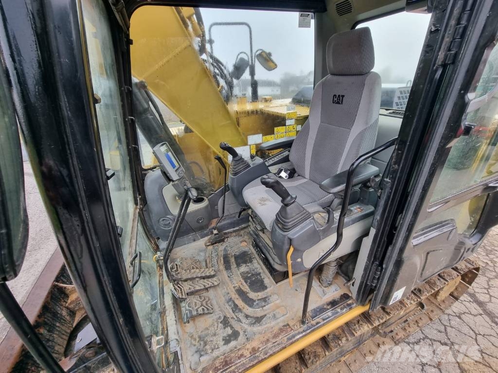 CAT 311 FLCR Rupsgraafmachines