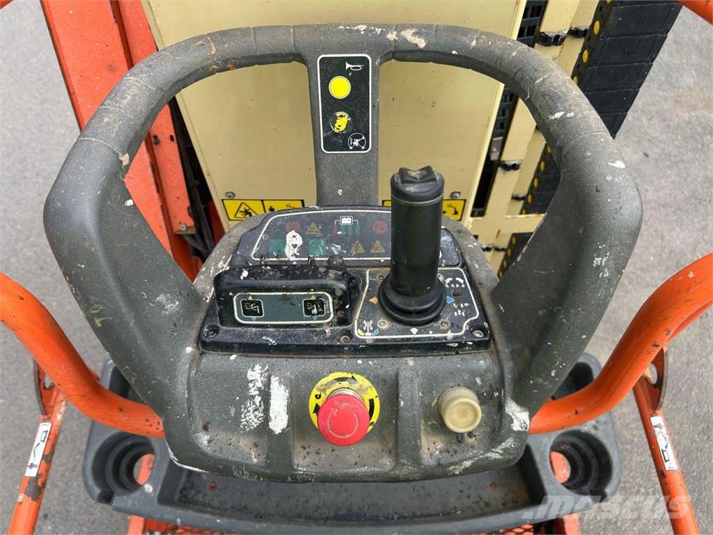 JLG Toucan 8E (4660) رافعات السارية الرأسية