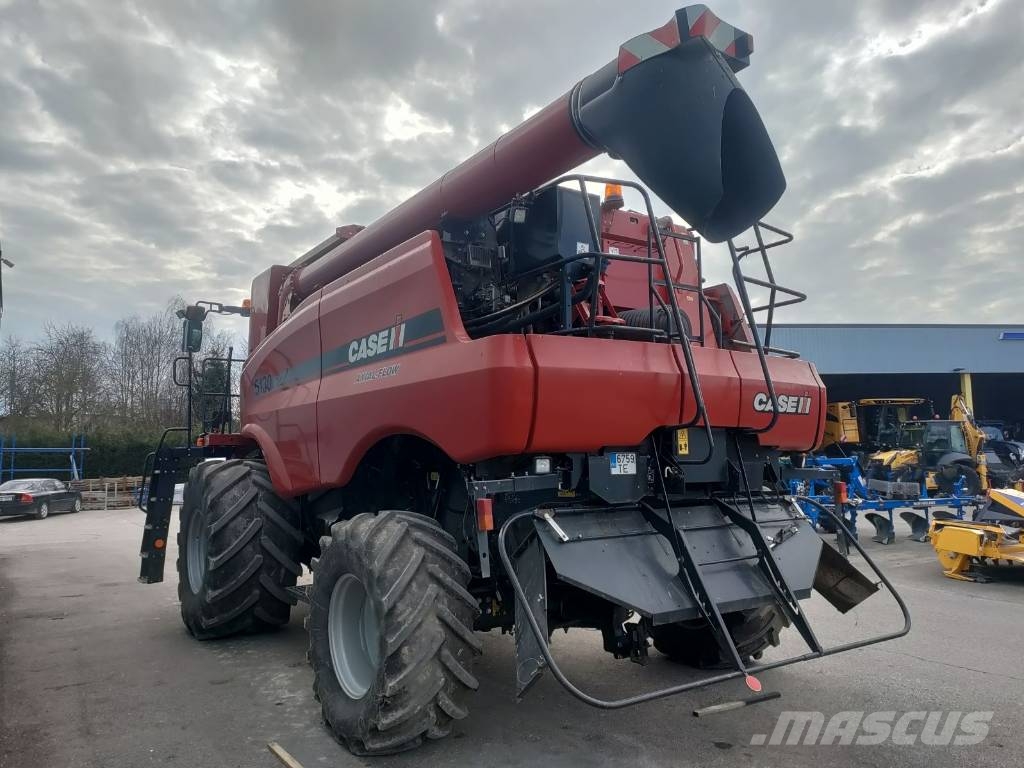Case IH 5130 Kombájnok