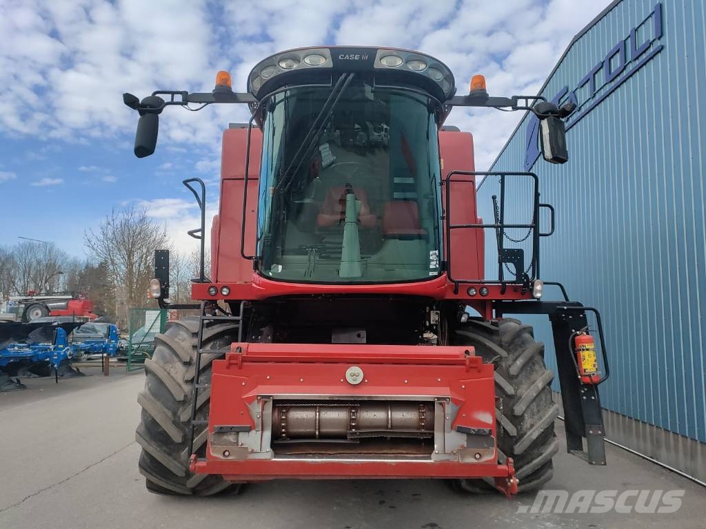 Case IH 5130 Kombájnok