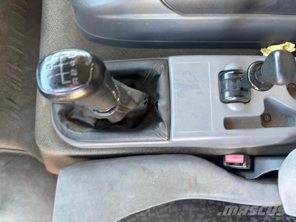 DAF LF 45 .180 - Closed Box - Manual Gearbox - Full St Dobozos teherautók