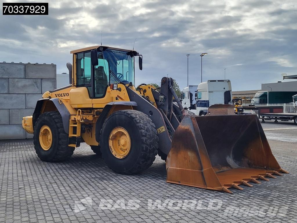 Volvo L120 F German Registration Carregadeiras de rodas
