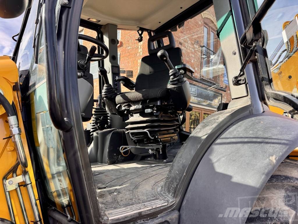 JCB 3CX Sitemaster Plus Backhoe loaders