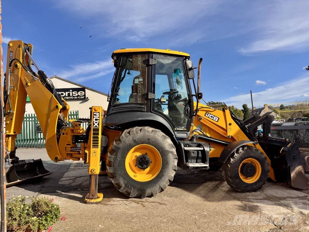 JCB 3CX Sitemaster Plus Backhoe loaders