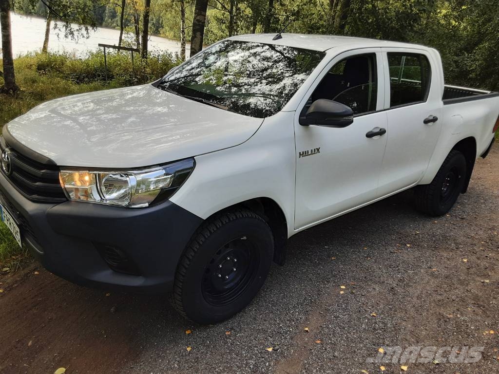 Toyota Hilux Furgonetas caja abierta