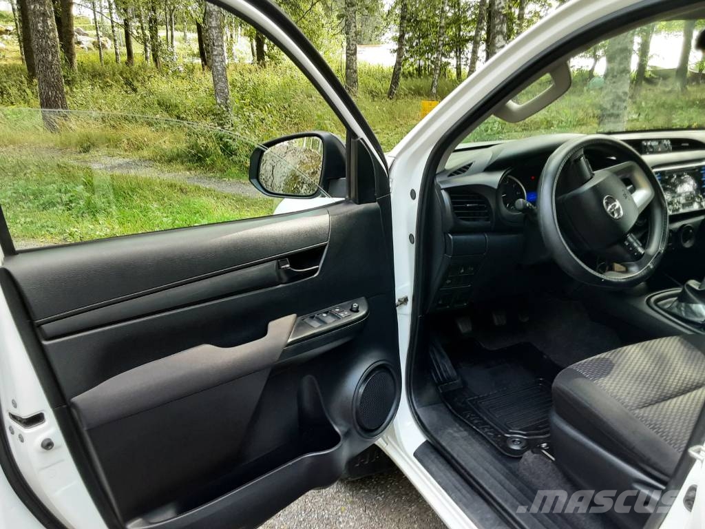 Toyota Hilux Furgonetas caja abierta