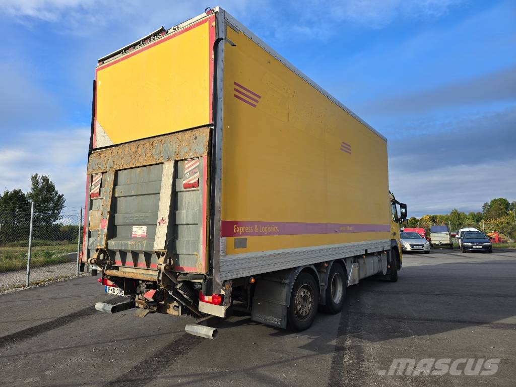 Volvo FM 370 Tovornjaki zabojniki