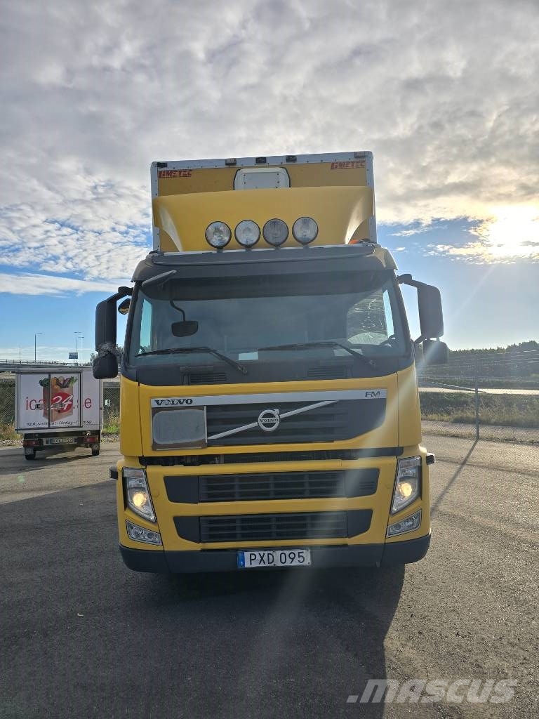Volvo FM 370 Tovornjaki zabojniki