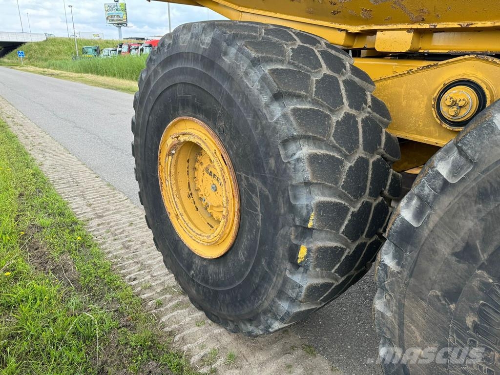CAT 740B Articulated Haulers