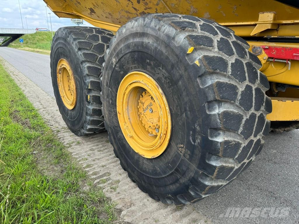 CAT 740B Articulated Haulers