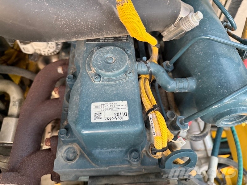 Bomag BW 120 AD-5 مداحل ثنائية الاسطوانة