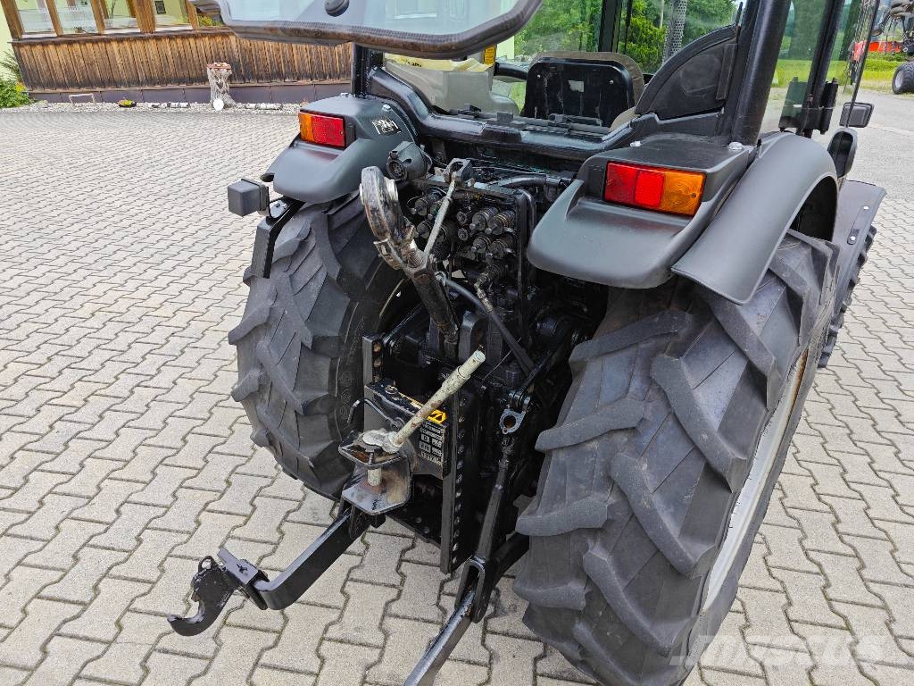Case IH JX1070C Трактори