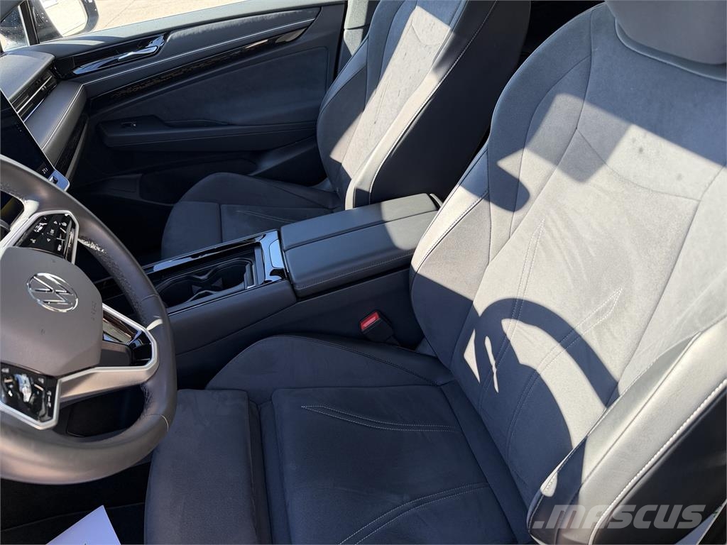 Volkswagen ID.7 VIN 883 Cars