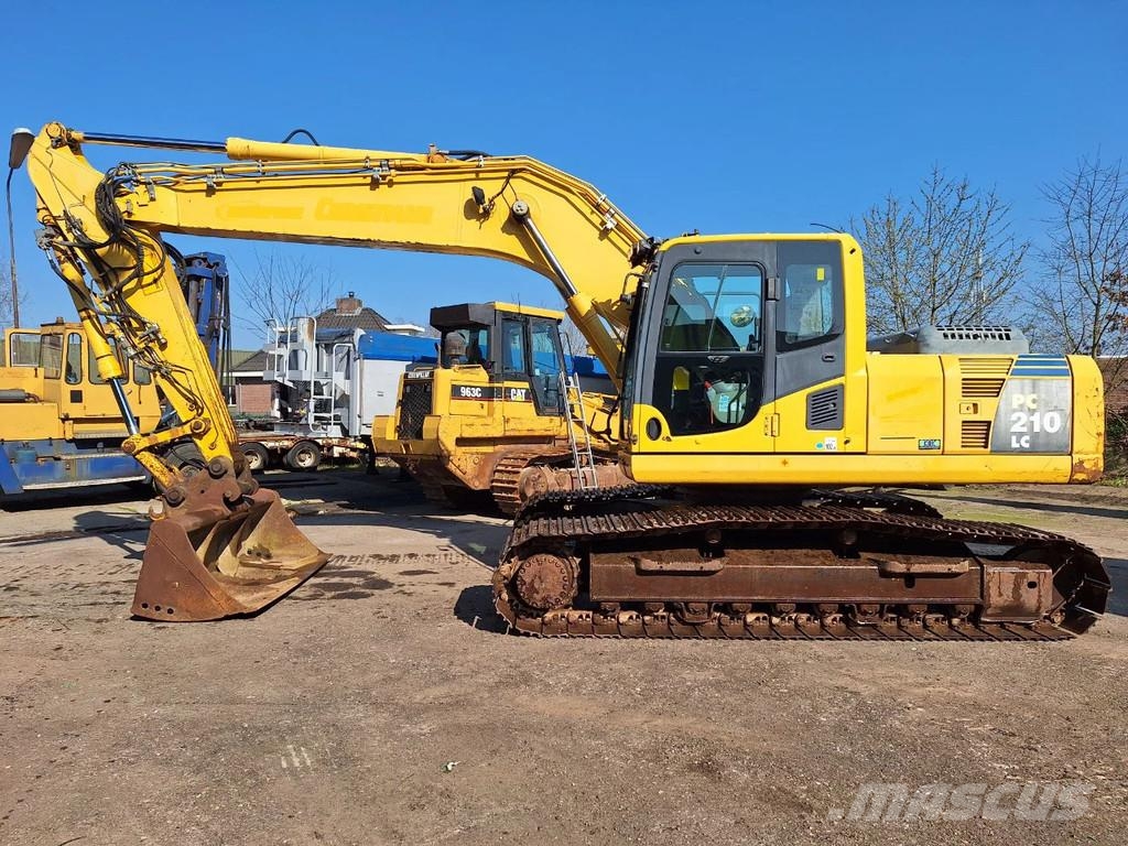 Komatsu PC210LC-8 履带挖掘机