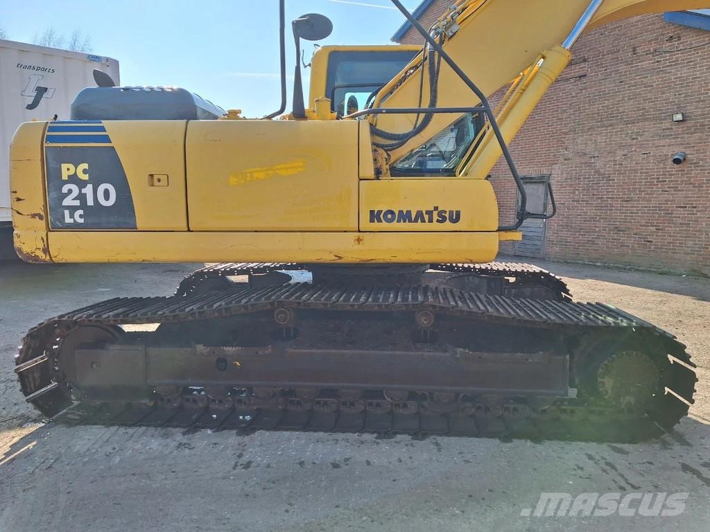 Komatsu PC210LC-8 履带挖掘机