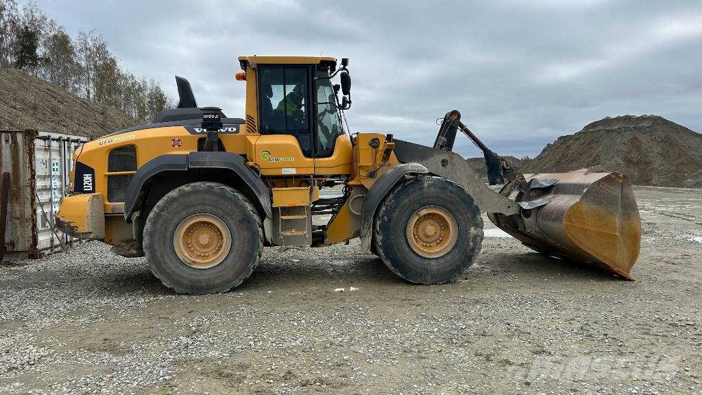 Volvo L 120 H Kolesové nakladače