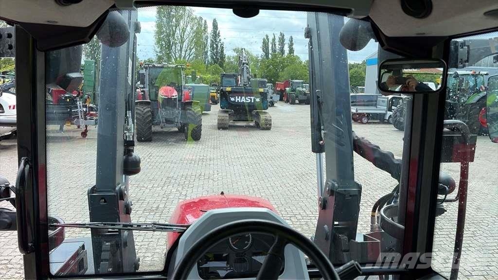 Valtra A115MH الجرارات