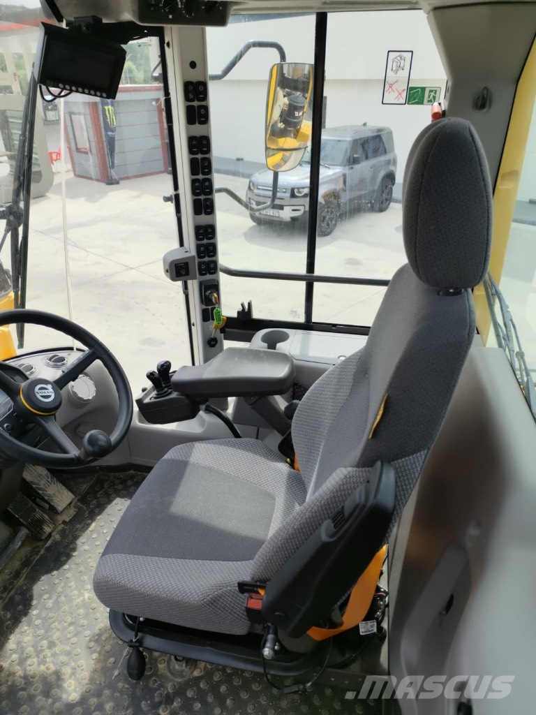 Volvo L 120 H Wielladers