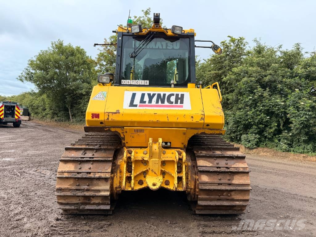 Komatsu D 65 WX-18 E0 with Sigmadozer Blade Μπουλντόζες με ερπύστριες