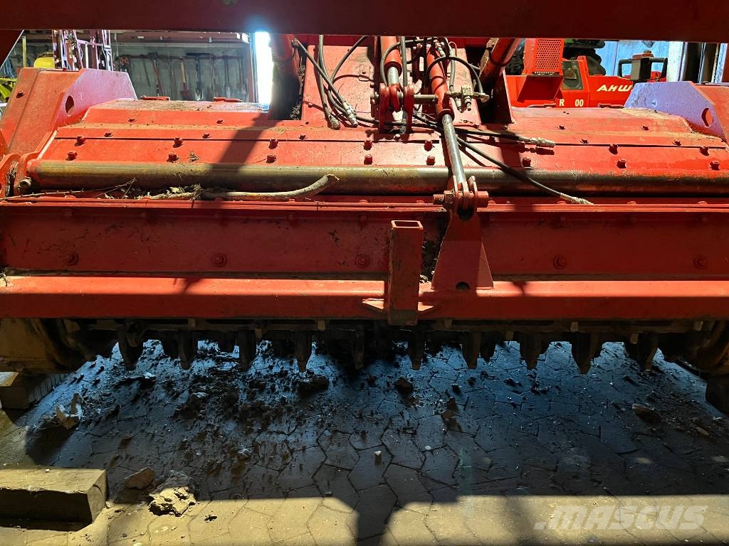 Ahwi Grenknuser UZM700-2300 Skogsfräsar