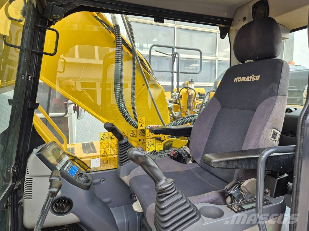 Komatsu PC 240 NLC-11 Rupsgraafmachines