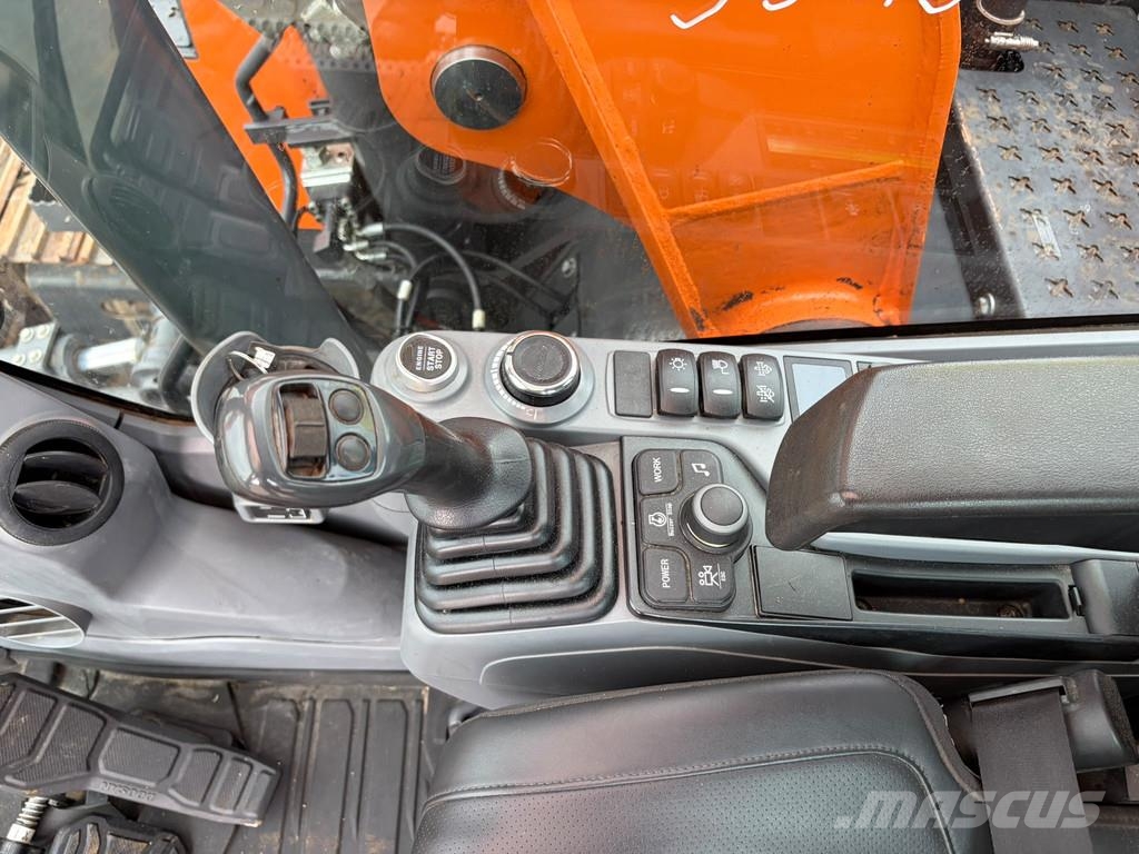 Doosan DX140LCR-7 Rupsgraafmachines