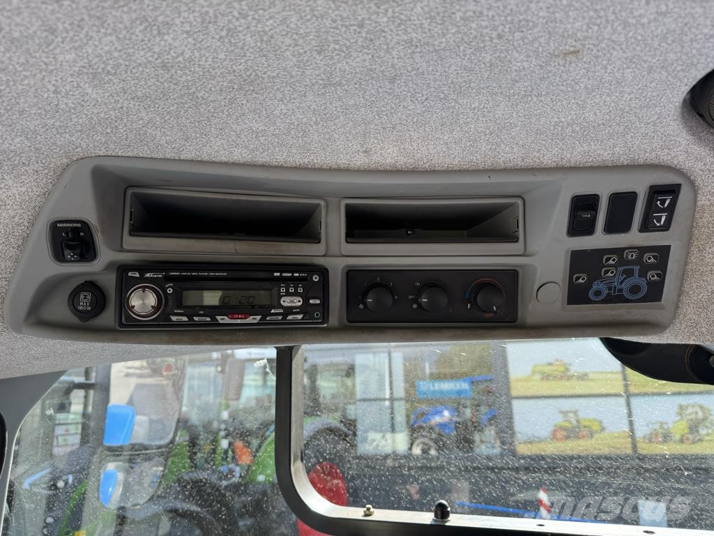 New Holland T7.245 Traktory